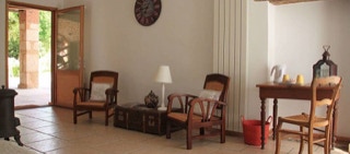 B and B cottage hotel guestrooms Gaillac Albi